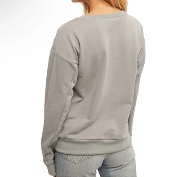 Hem & Thread Crew Neck Pullover Sweater - Picture 2 of 7